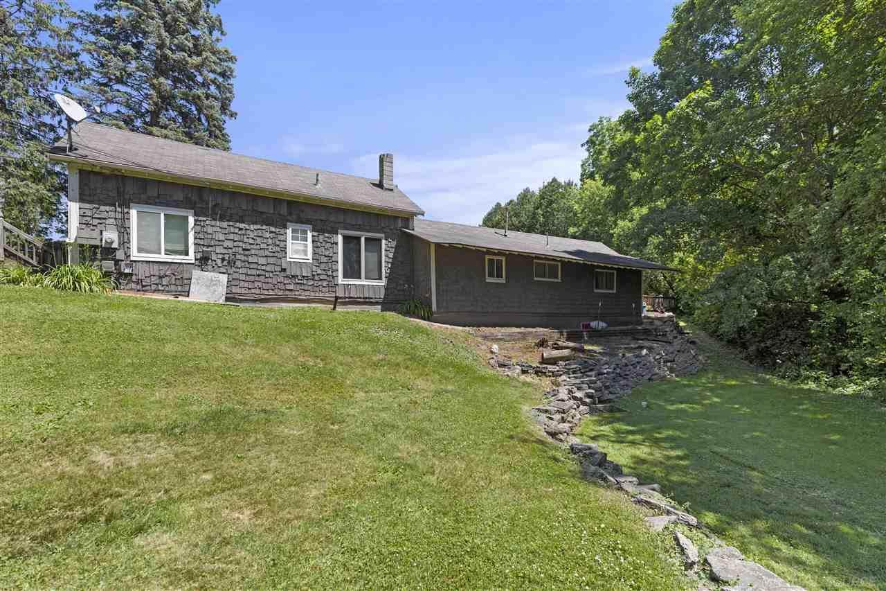 21148 Harrington St - Photo 1