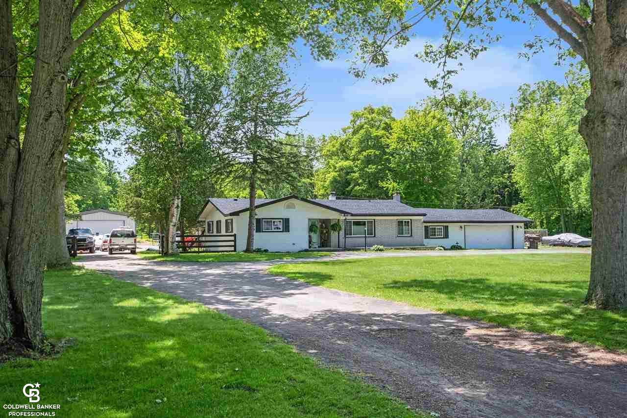 40681 Harris Road - Photo 1