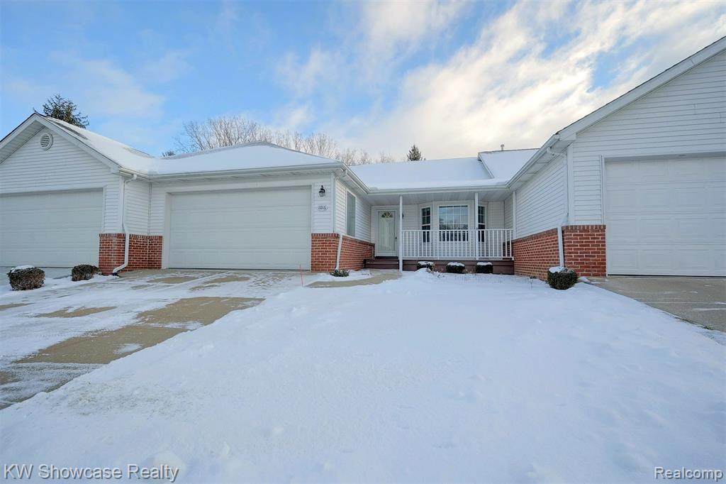 1016 Curzon - Photo 1