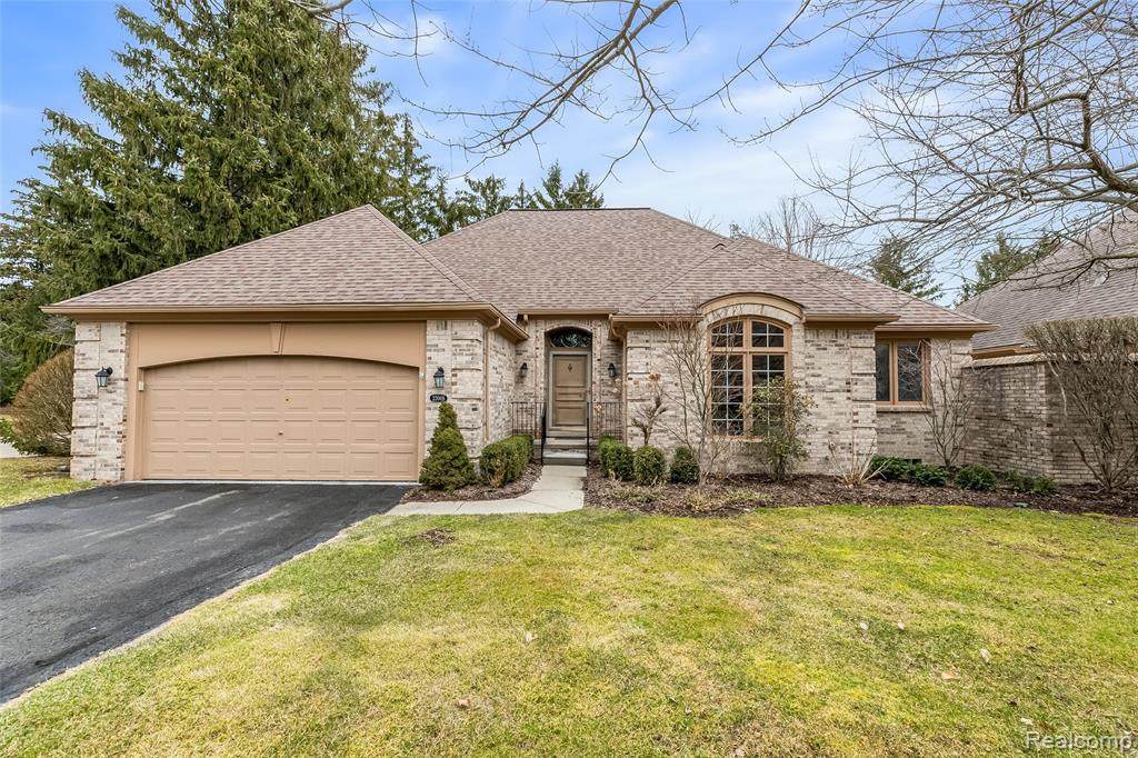 22005 Village Pines - Photo 1