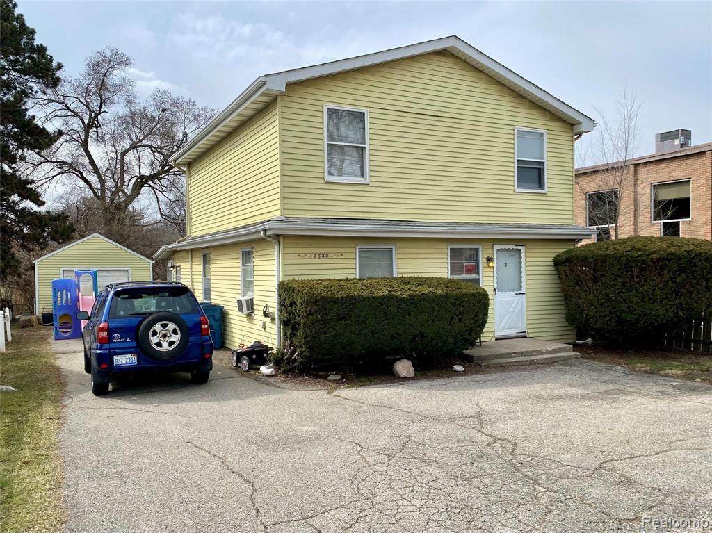 2532 Carpenter - Photo 1