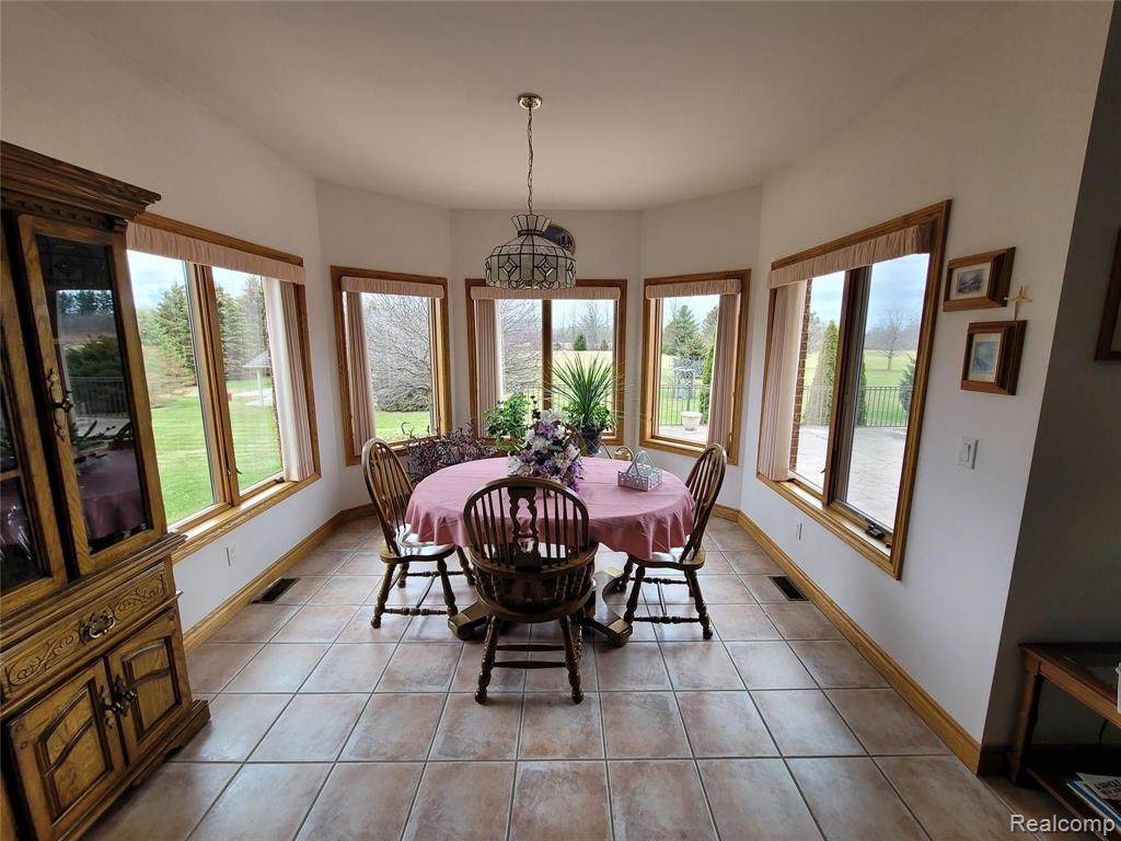 21950 Armada Ridge - Photo 1