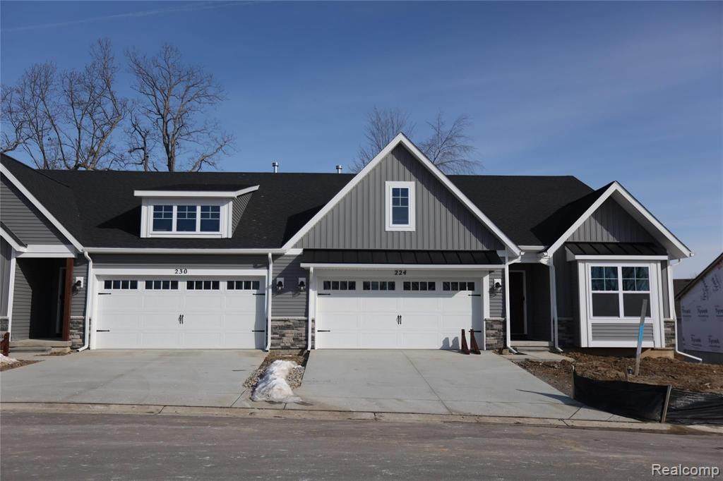 260 Canyon Creek - Photo 1