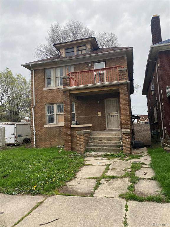 2281 Blaine - Photo 1