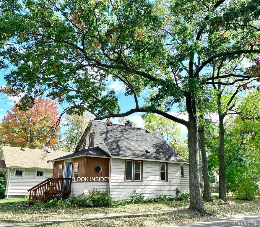 589 Marshall - Photo 1