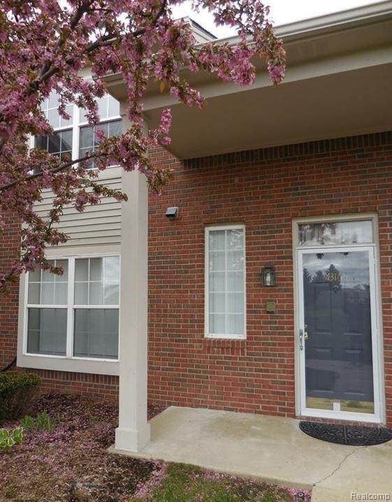 43165 Woodbridge - Photo 1