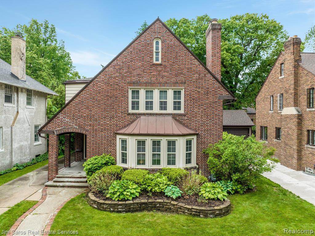 1325 Bishop - Photo 1