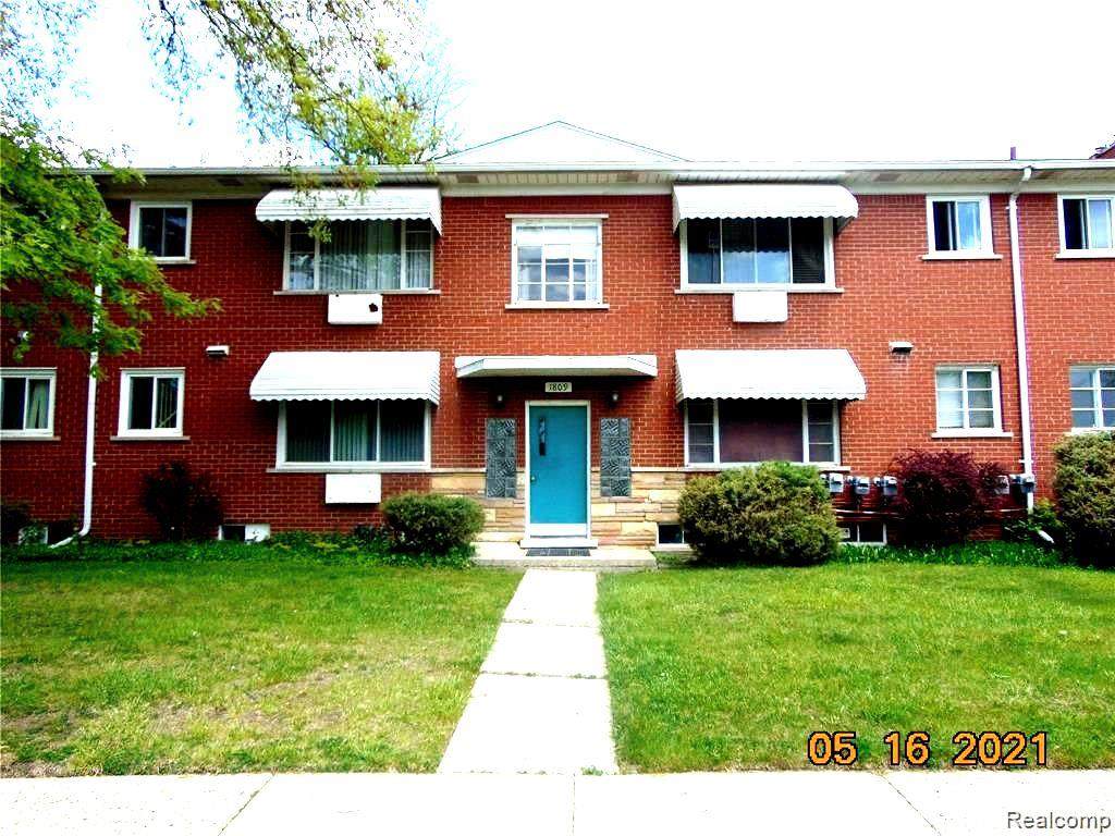 1809 Gardenia - Photo 1