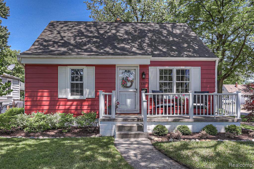 1317 Bauman - Photo 1
