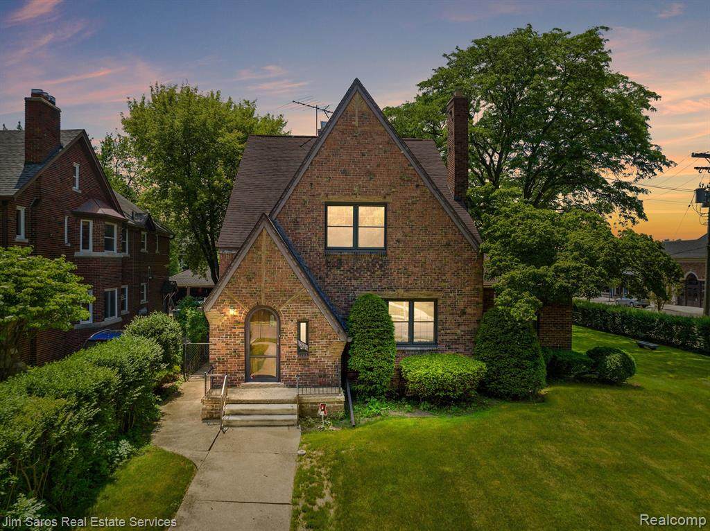 607 Neff - Photo 1