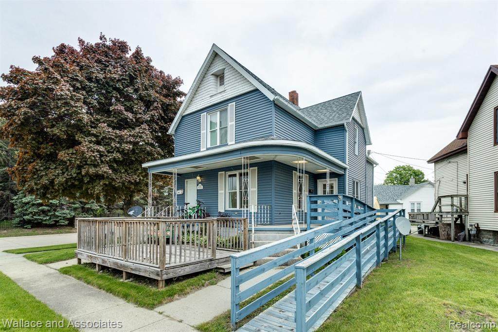 1430 Willow - Photo 1