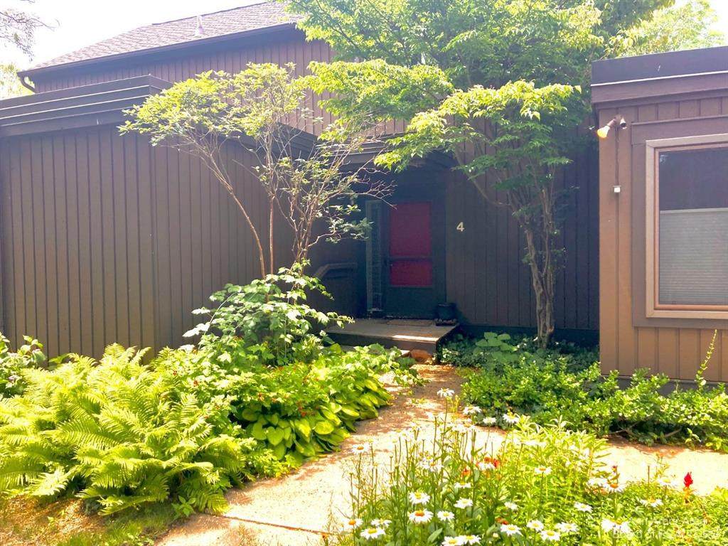 4 Southwick - Photo 1