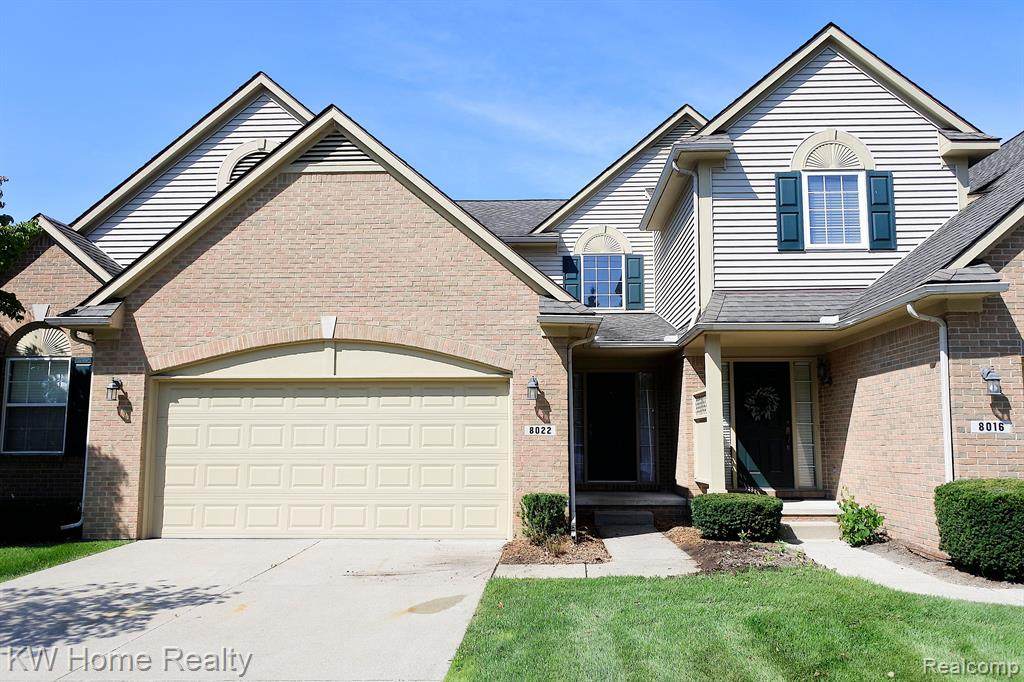 8022 Springdale - Photo 1