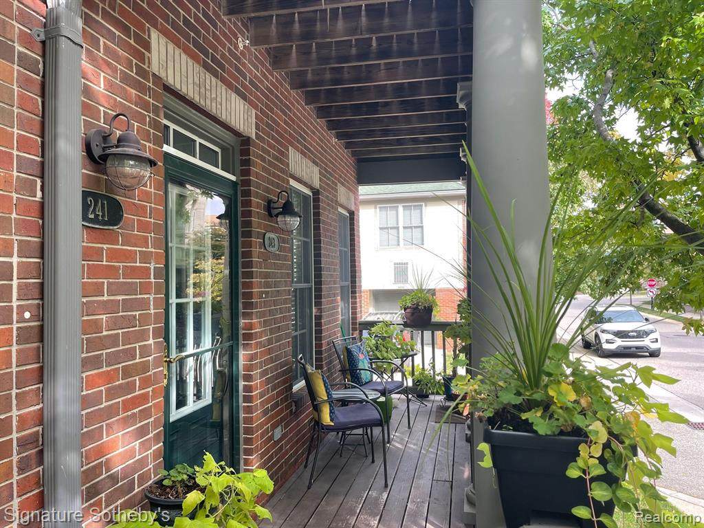 243 Jotham - Photo 1