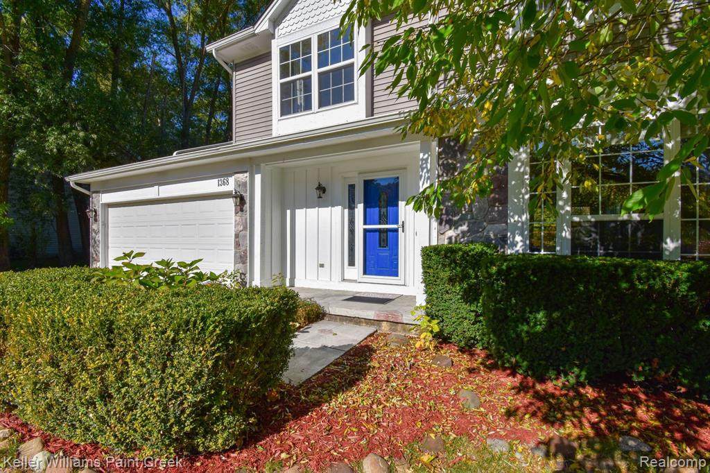 1368 Glenview - Photo 1