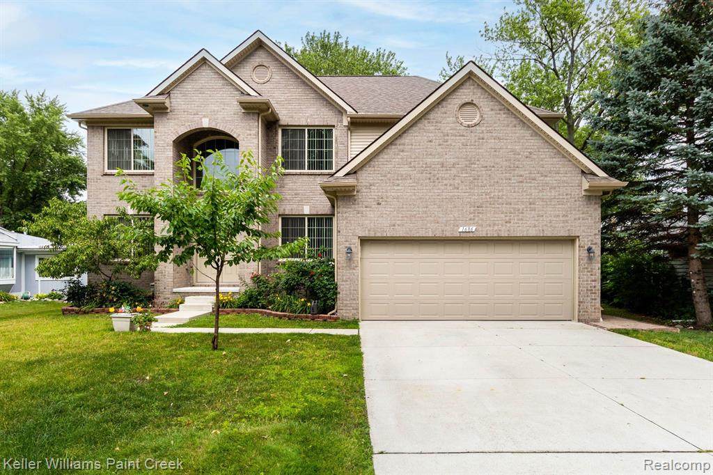1686 Kirkton - Photo 1