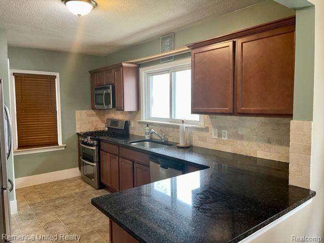 298 Highland - Photo 1
