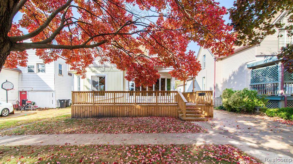 524 Chestnut - Photo 1