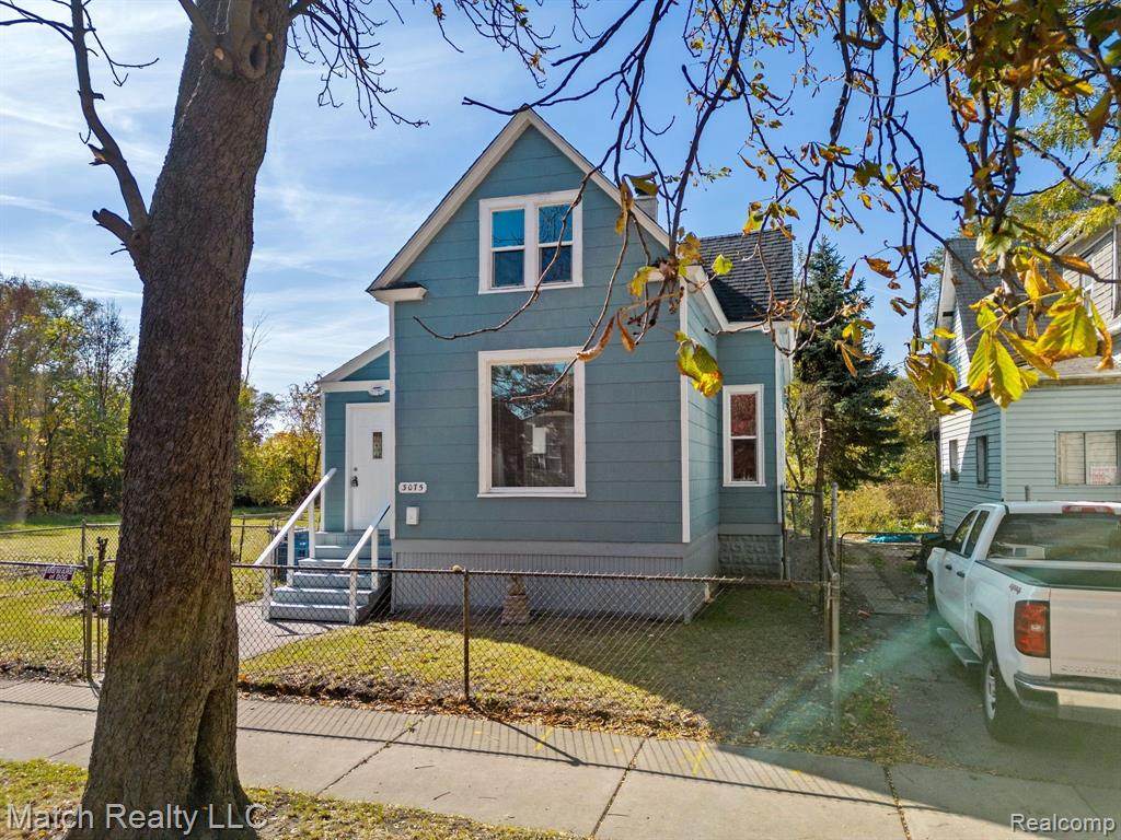 3075 23RD - Photo 1