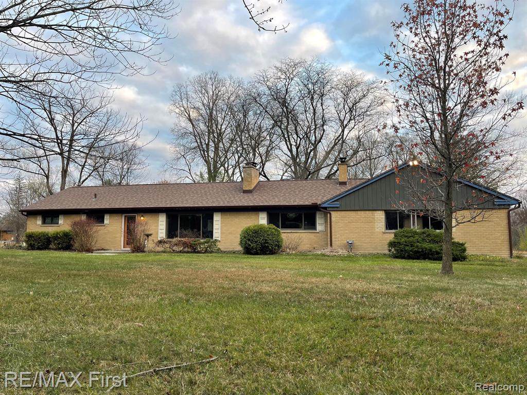 25506 Westmoreland - Photo 1