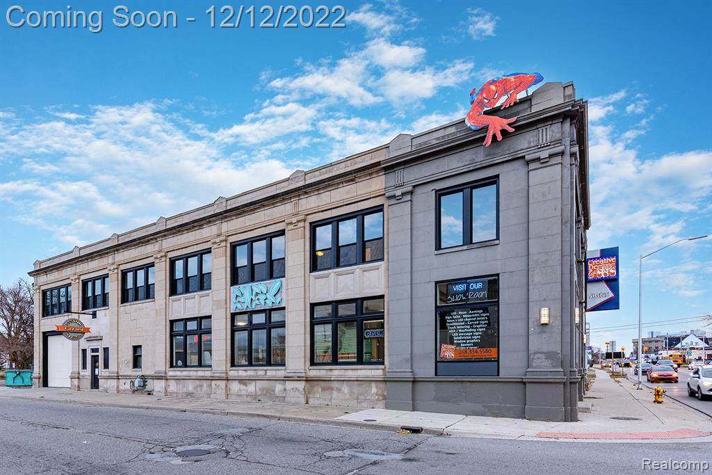 146 Cesar E Chavez - Photo 1