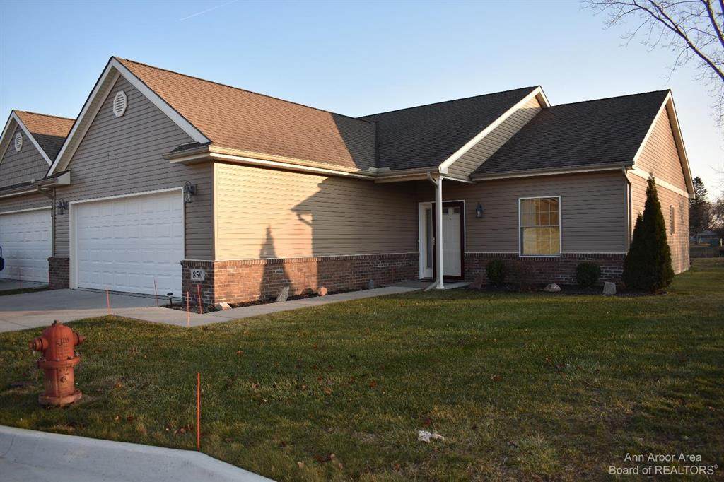 850 Marvin - Photo 1