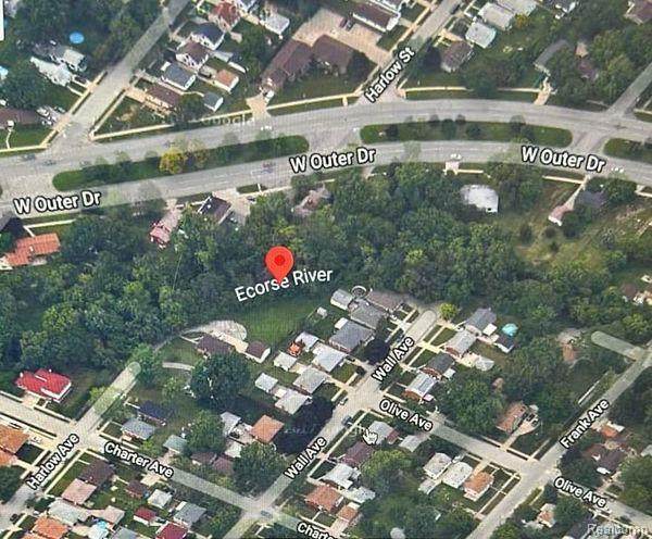 000 Harlow - Photo 1