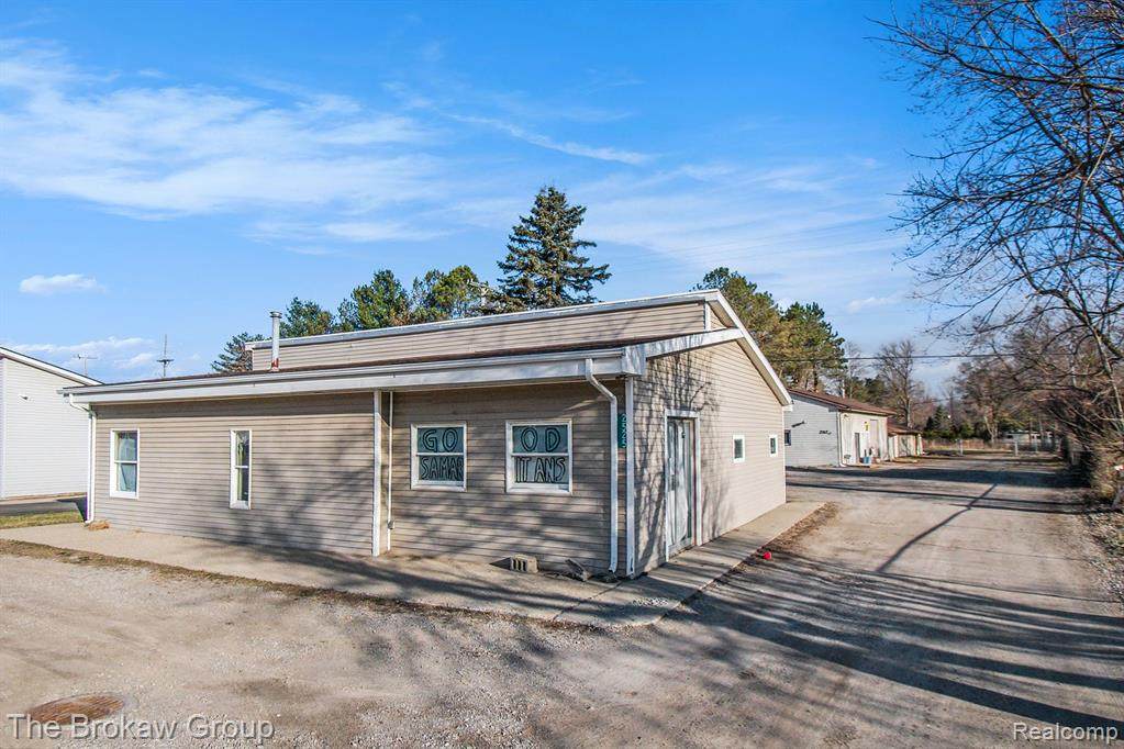 2515 Imlay City - Photo 1