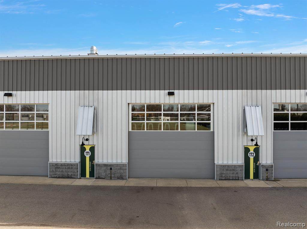171 Speedway - Photo 1