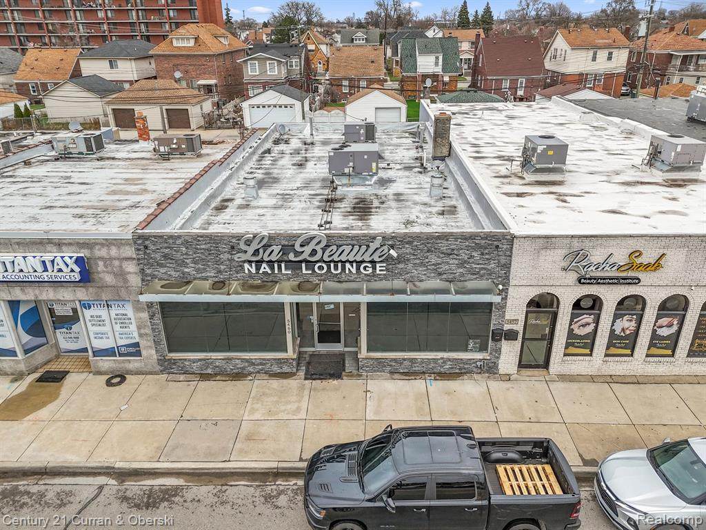 5460 Schaefer - Photo 1