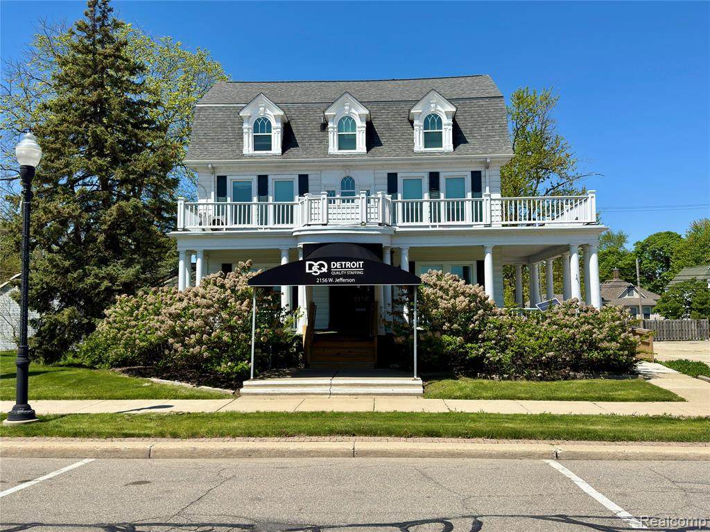2156 Jefferson - Photo 1