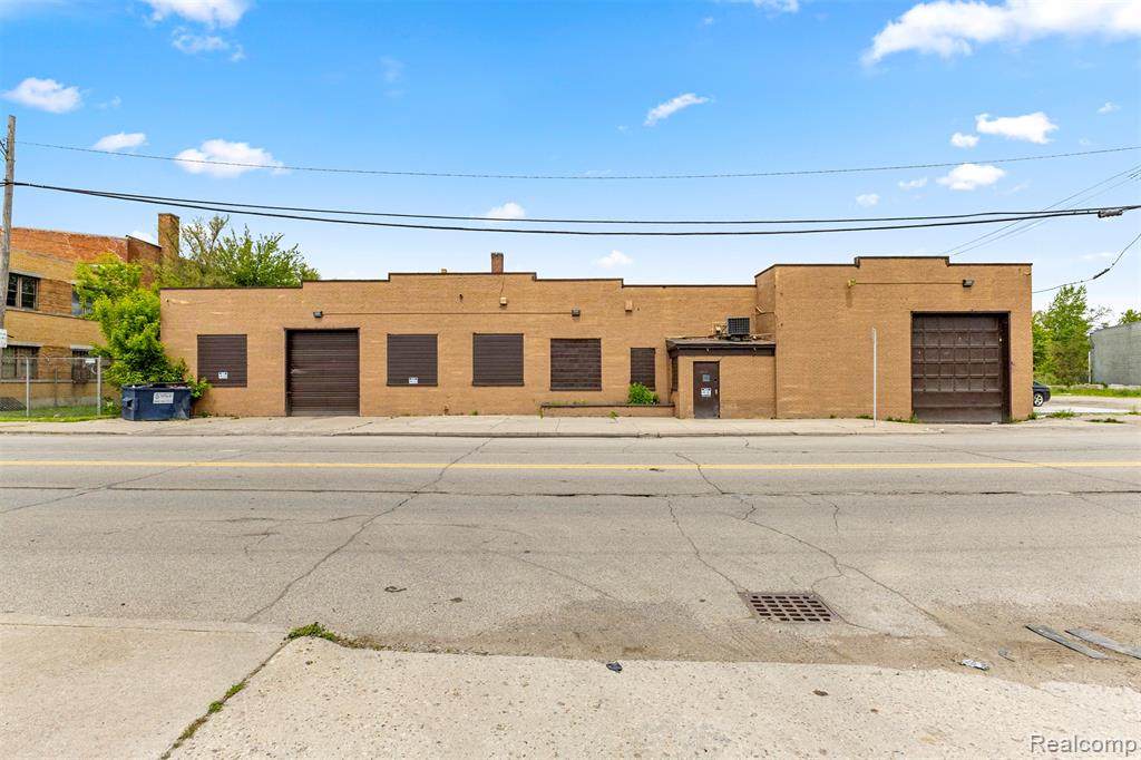 12950 Lyndon - Photo 1