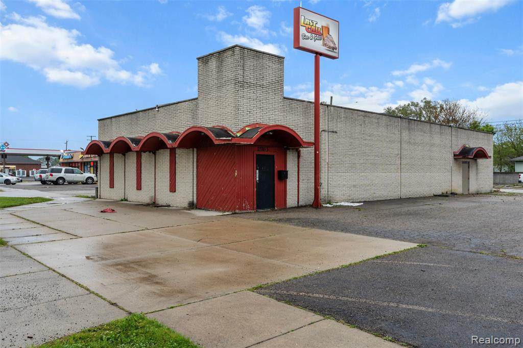 15163 10 Mile - Photo 1