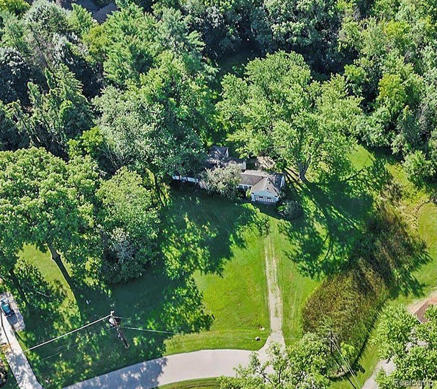 30486 Greenbriar - Photo 1