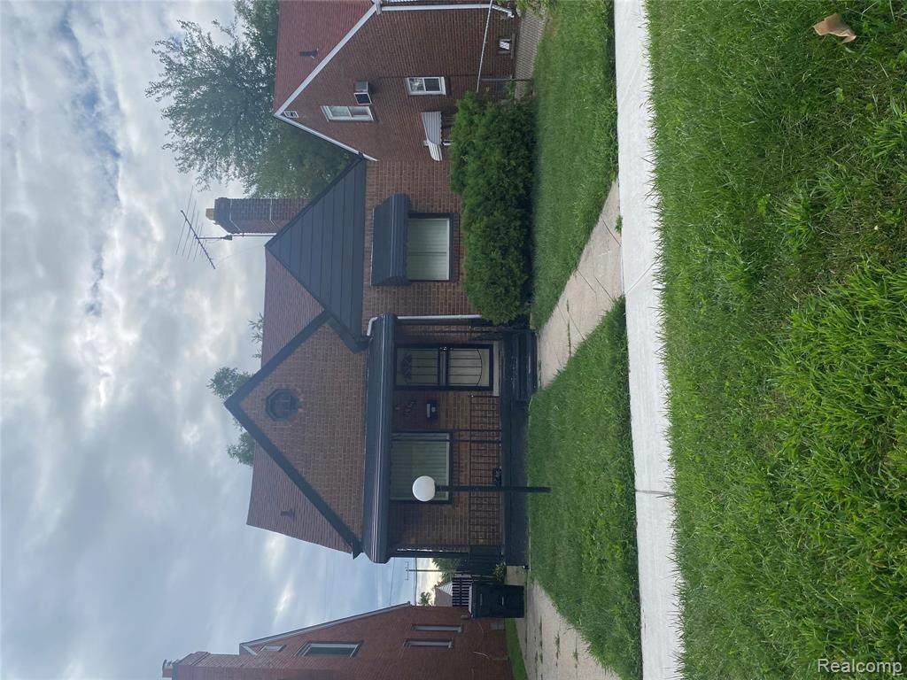 19311 Norwood Street - Photo 1