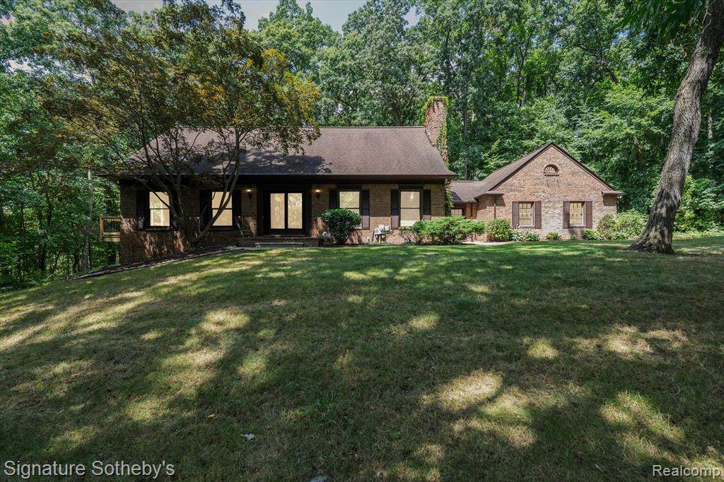 4329 Winterview - Photo 1