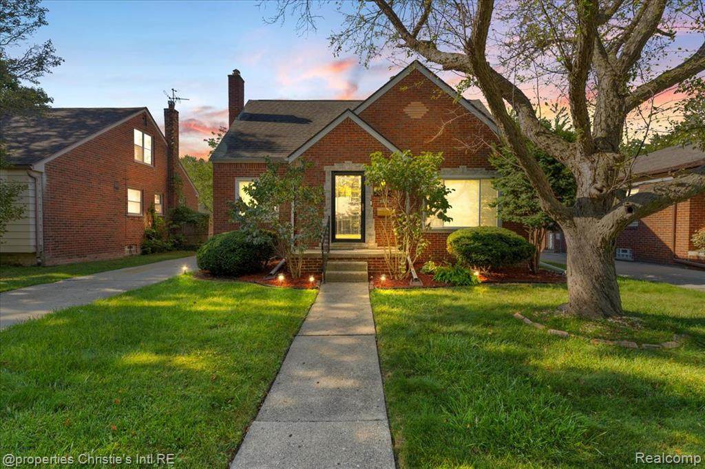 20006 Lochmoor - Photo 1