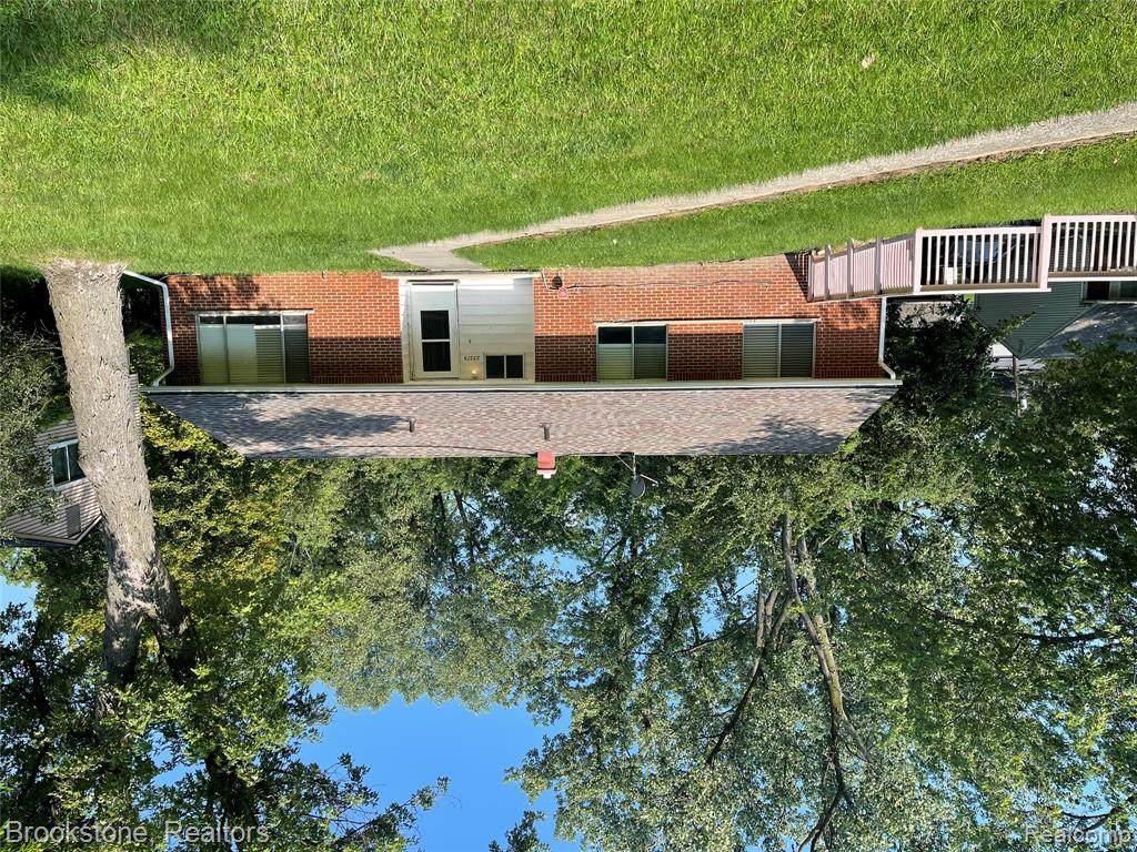 23275 Berg - Photo 1