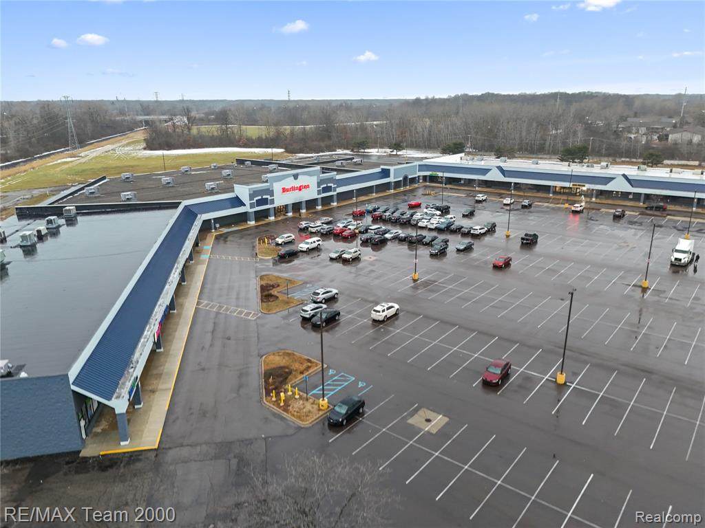 22263-23307 Eureka - Photo 1