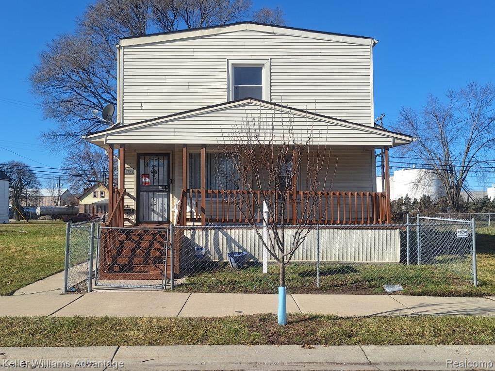 11727 Dyar - Photo 1