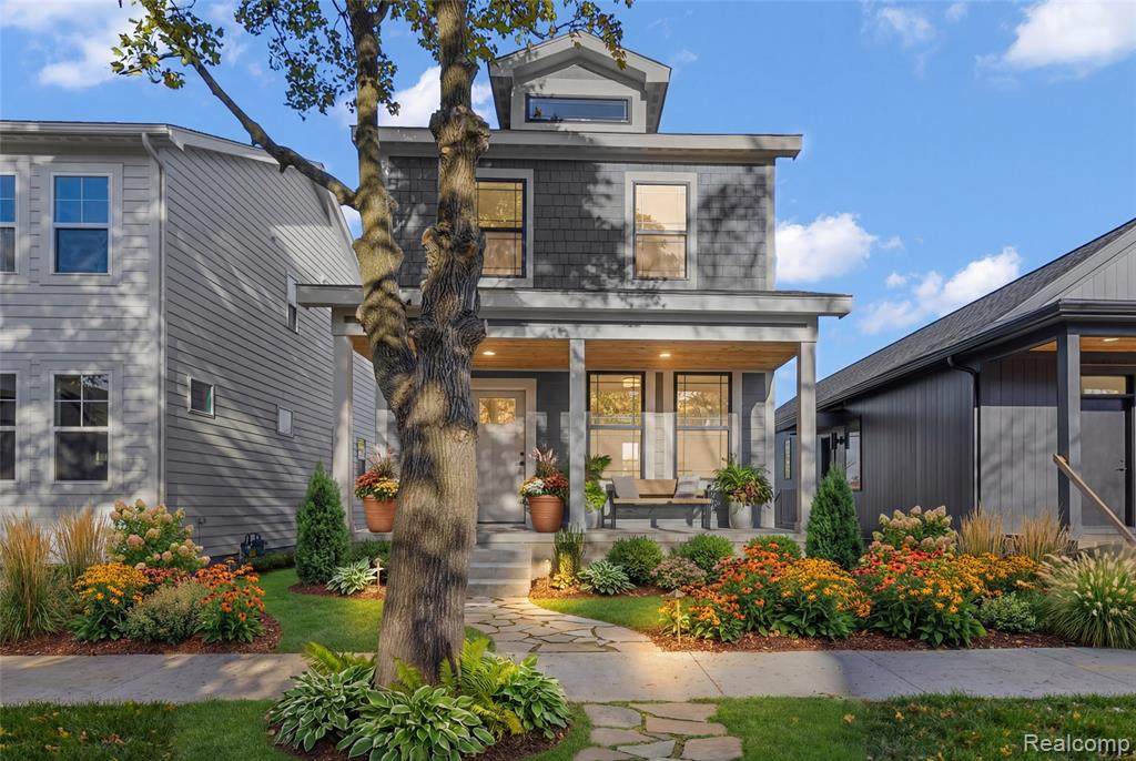 1797 Holcomb - Photo 1