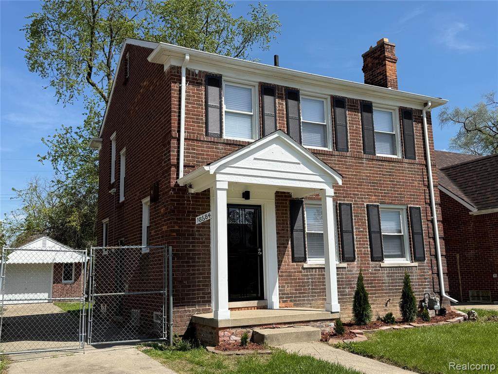 18684 Murray Hill - Photo 1
