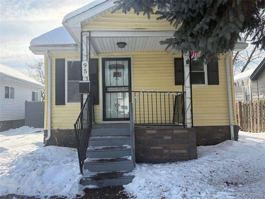 95 Beverly - Photo 1