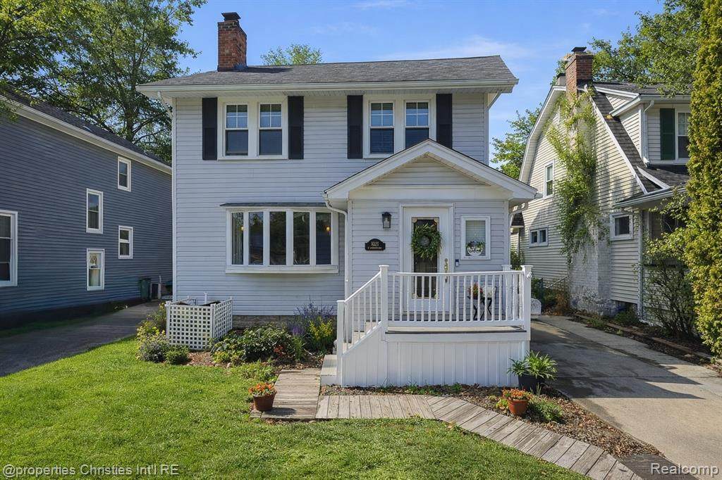 1021 Altadena - Photo 1