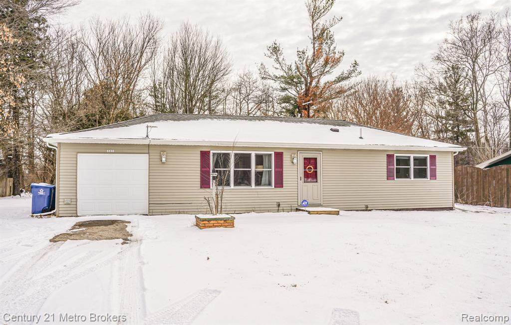 5233 Millington - Photo 1