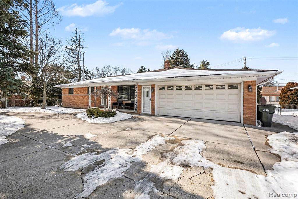 37635 Maas - Photo 1