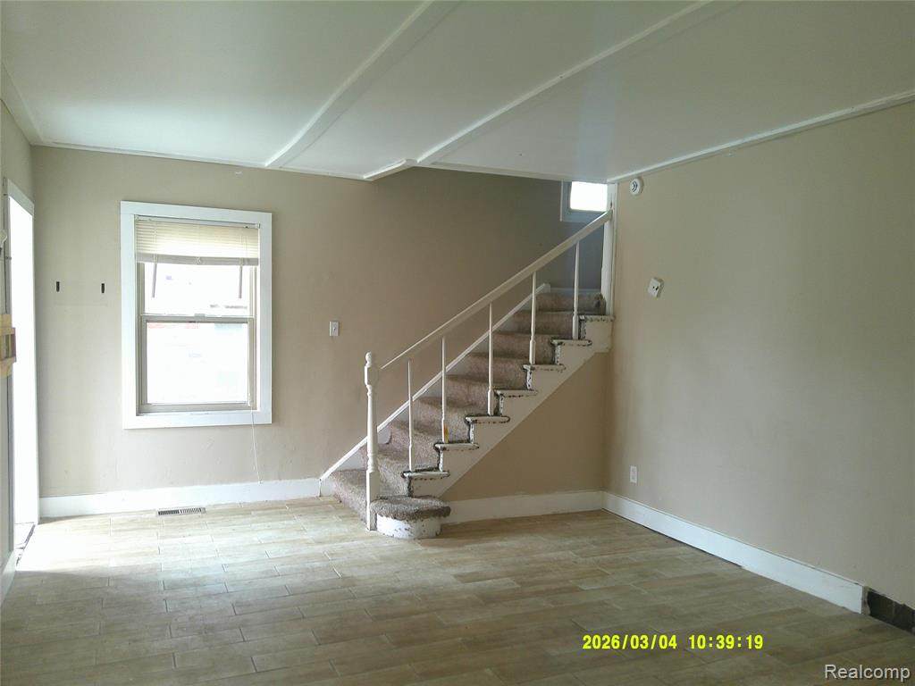 https://bt-photos.global.ssl.fastly.net/realsource/orig_boomver_3_60974786-2.jpg