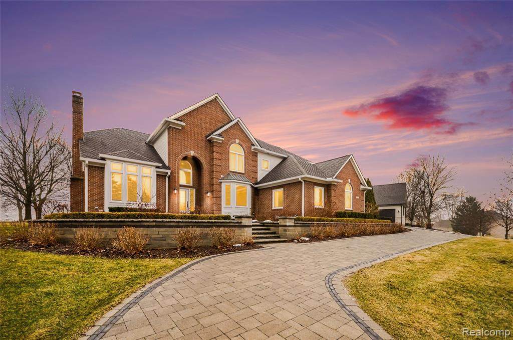 4179 Saint Andrews - Photo 1