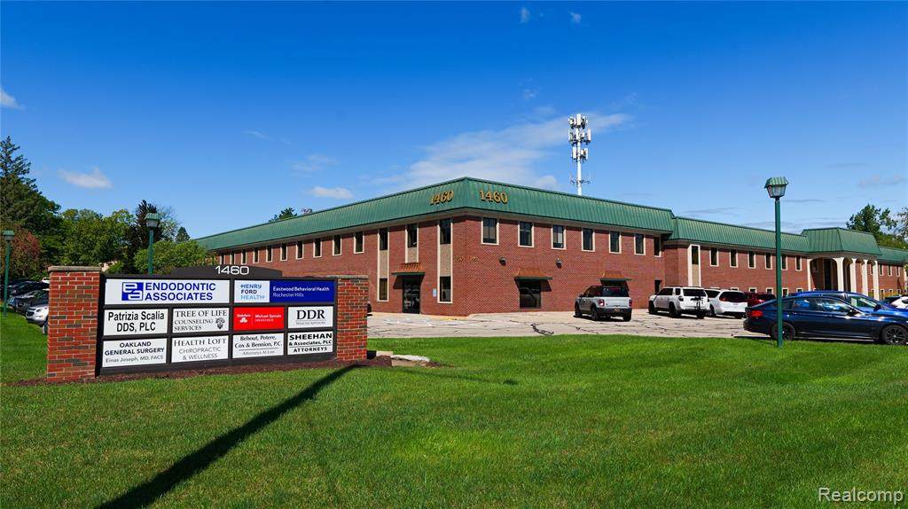 1460 Walton - Photo 1