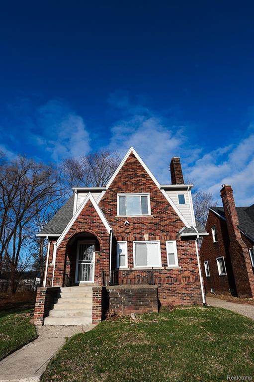 11733 Meyers - Photo 1